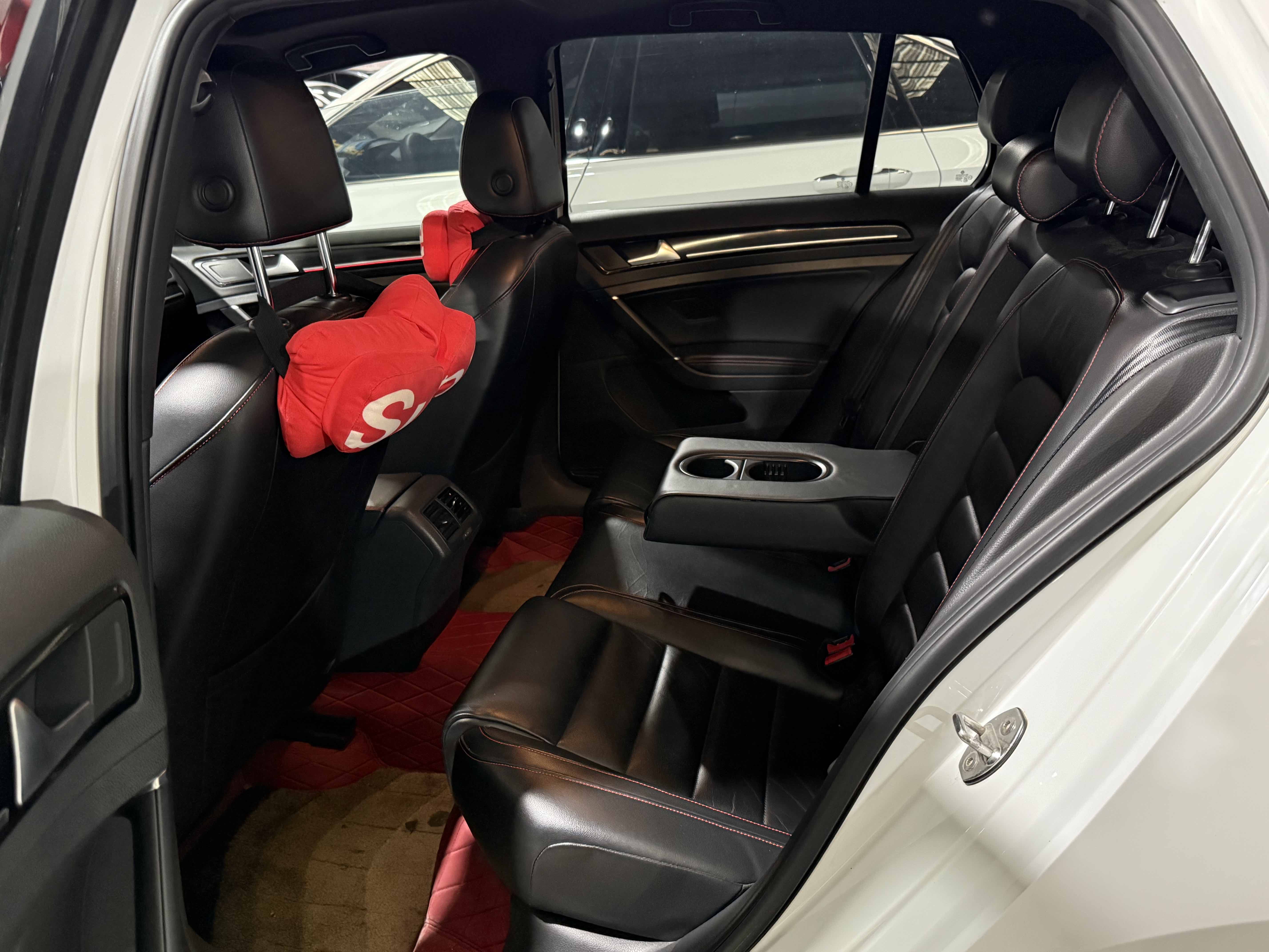 Volkswagen GolfGTI 2015 #7 Volkswagen GolfGTI 2015 изображение автомобиля #7