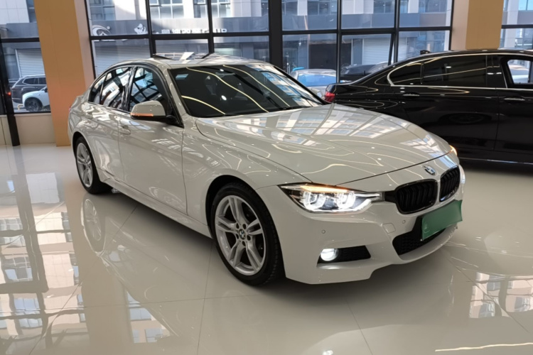 BMW 3 Series 2017 #4 BMW 3 Series 2017 car image #4
