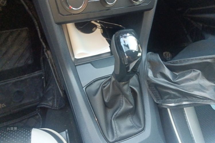 Volkswagen Tharu 2024 imagem de carro #16