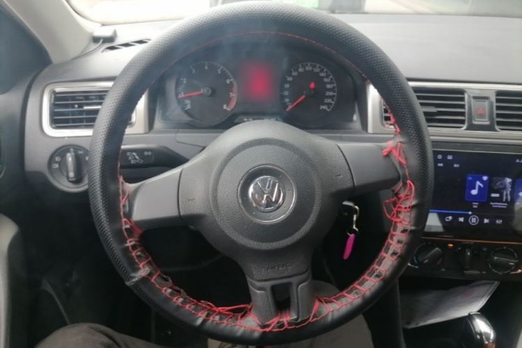 Volkswagen Santana 2016 immagine di auto #11