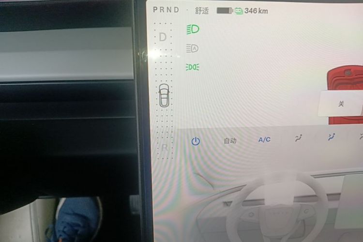 Tesla Model 3 2024 car image #14