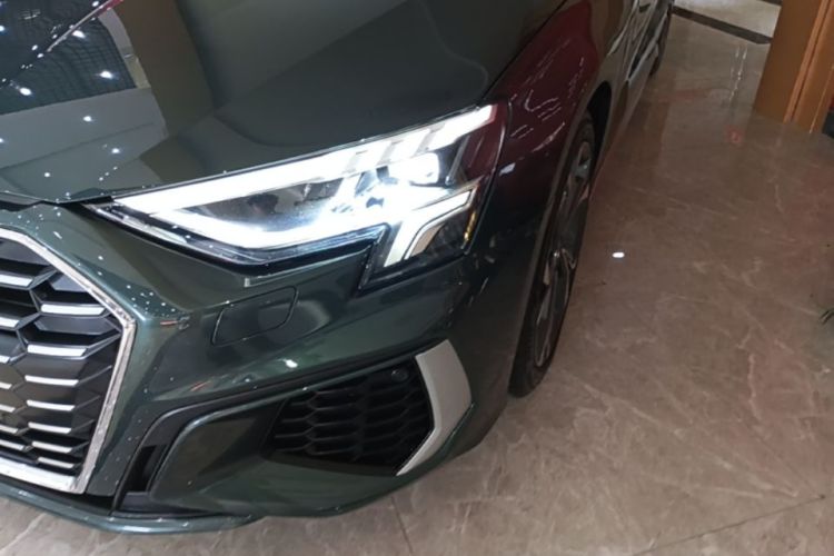 Audi A3 2022 immagine di auto #23