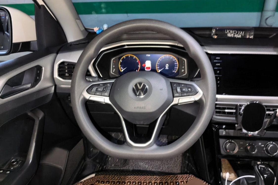 Volkswagen Tacqua 2020 #22 Volkswagen Tacqua 2020 car image #22