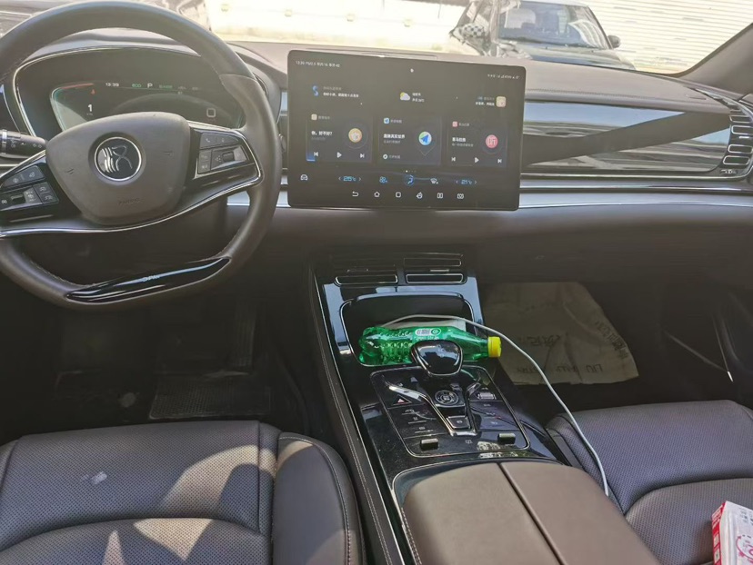 BYD Han 2022 immagine di auto #4
