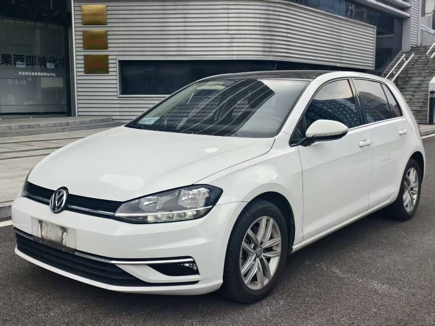 Volkswagen Golf 2019 Volkswagen Golf 2019 immagine di auto