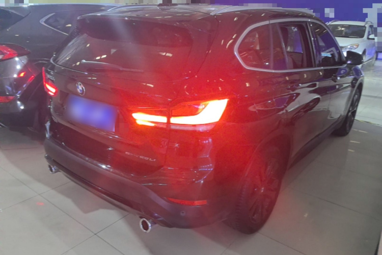 BMW X1 2019 #7 BMW X1 2019 car image #7