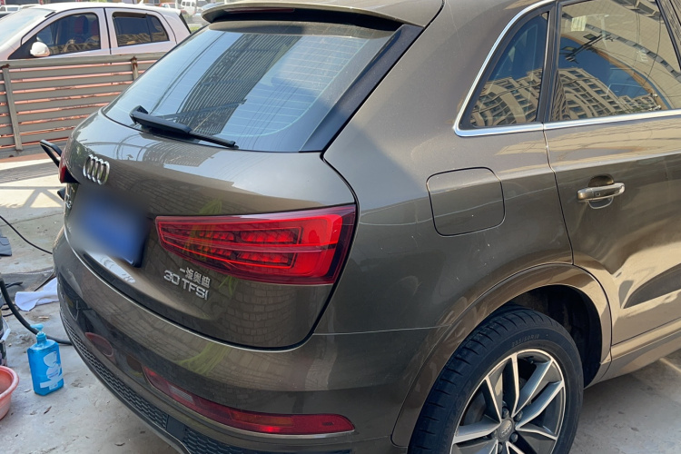 Audi Q3 2019 #6 Audi Q3 2019 car image #6