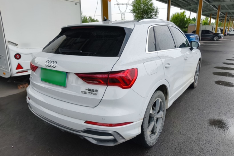 Audi Q3 2022 #7 Audi Q3 2022 car image #7