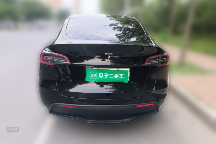 Tesla Model Y 2023 #6 Tesla Model Y 2023 car image #6