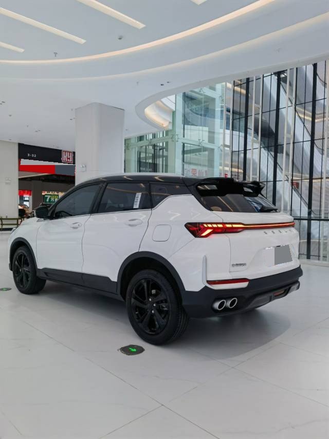 GEELY Coolray 2025 #6 GEELY Coolray 2025 car image #6