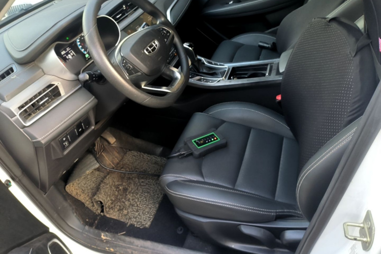 GEELY Emgrand 2021 car image #15