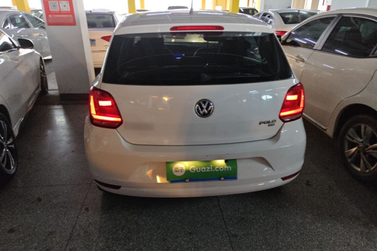 Volkswagen Polo 2019 car image #6