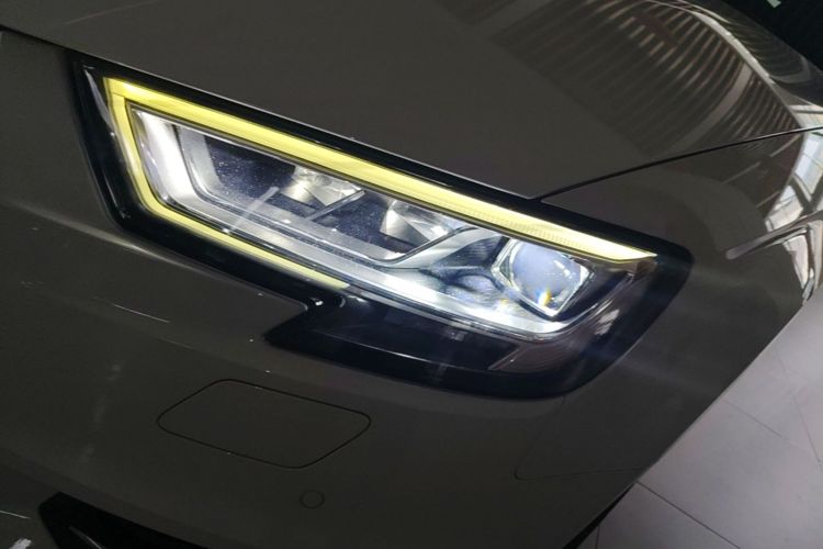 Audi A3 2020 car image #23