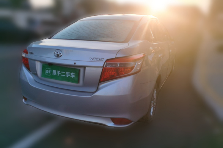 Toyota Vios 2015 car image #5