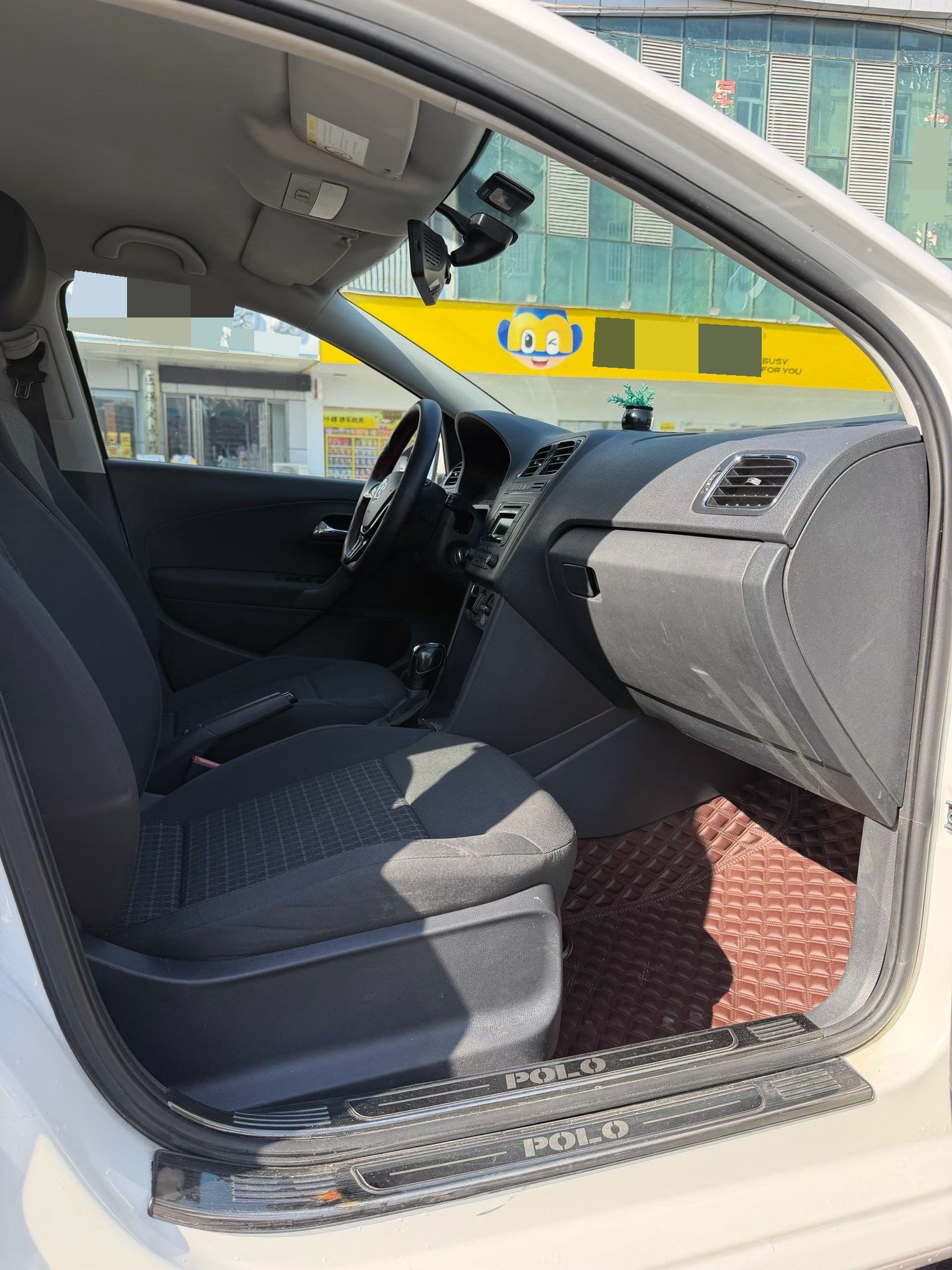 Volkswagen Polo 2015 immagine di auto #7