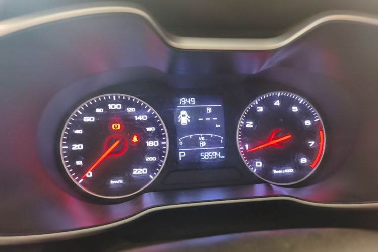 MG ZS 2017 car image #16