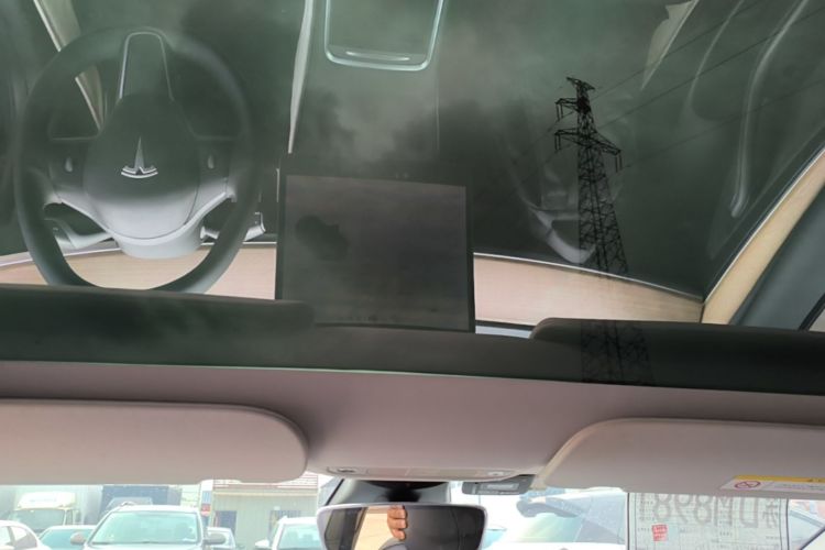 Tesla Model 3 2021 car image #18