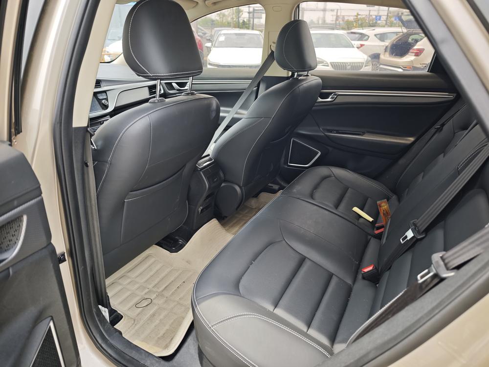 GEELY Emgrand GS 2017 #14 GEELY Emgrand GS 2017 car image #14
