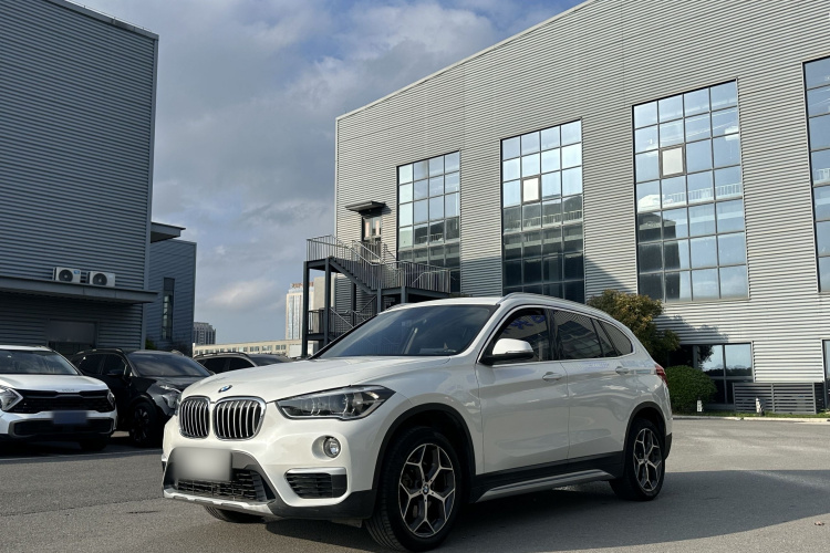 BMW X1 2018 #2 BMW X1 2018 car image #2