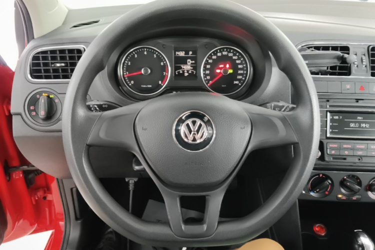 Volkswagen Polo 2015 #11 Volkswagen Polo 2015 car image #11