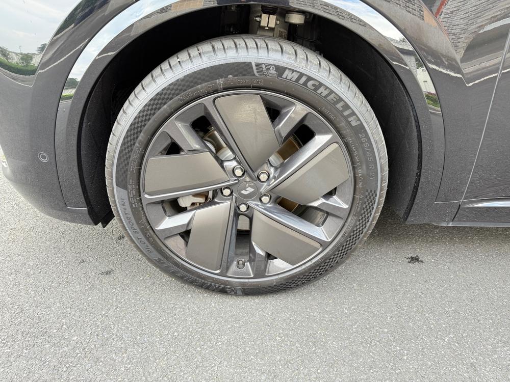 Li L9 2025 #10 Li L9 2025 immagine di auto #10