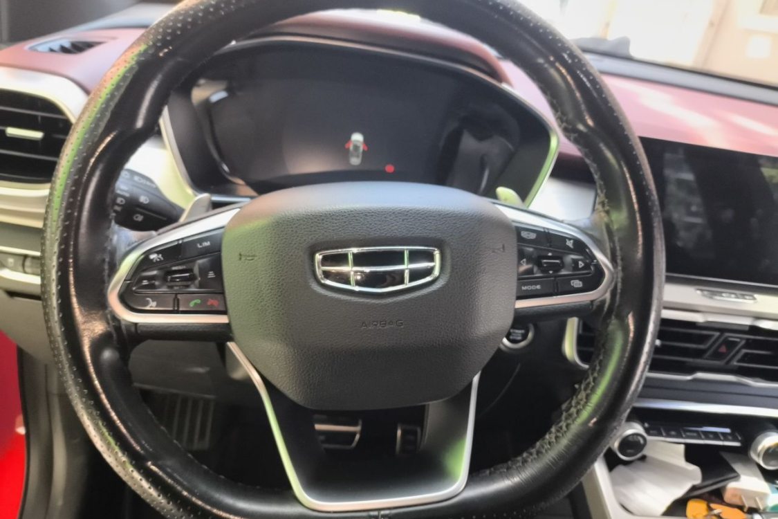 GEELY Coolray 2019 #22 GEELY Coolray 2019 car image #22