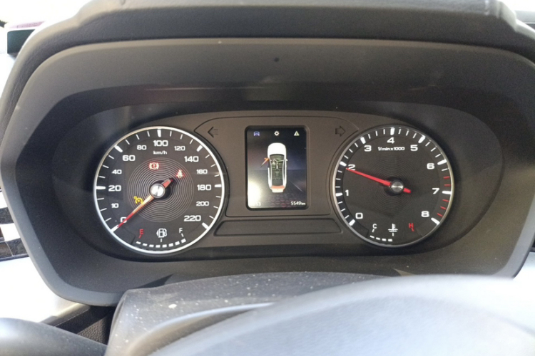 MG 5 2023 صورة سيارة #6