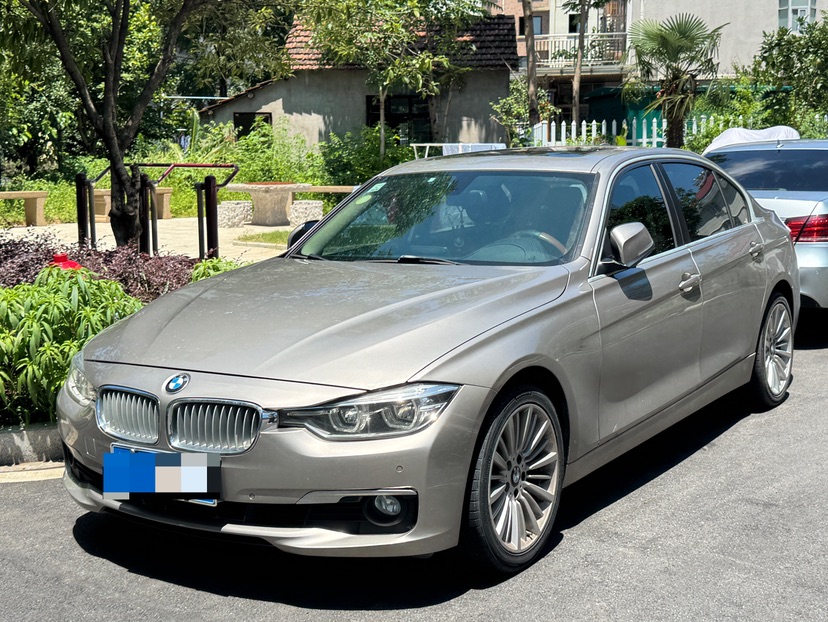 BMW 3 Series 2018 car image 