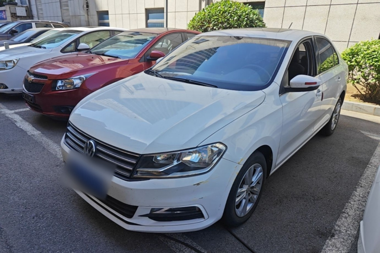 Volkswagen Santana 2016 car image #2