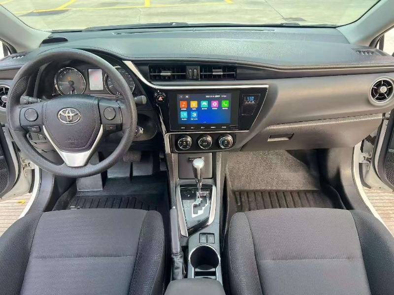 Toyota Corolla 2018 car image #9