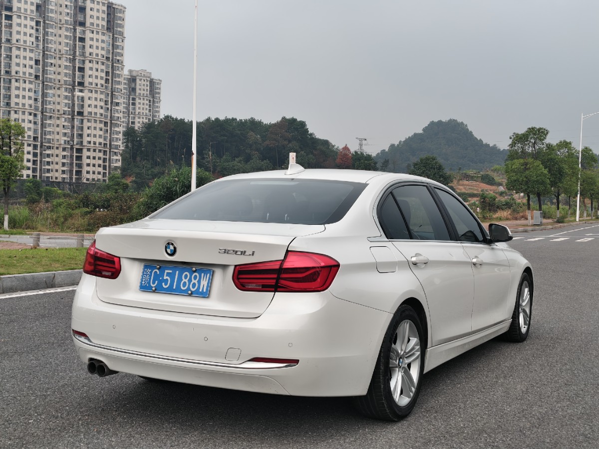 BMW 3 Series 2017 #5 BMW 3 Series 2017 car image #5