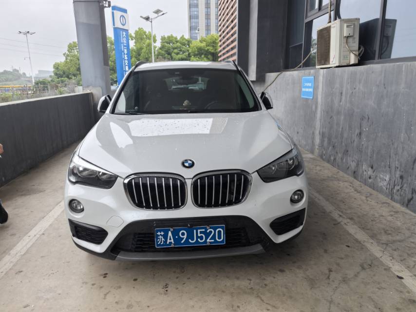 BMW X1 2019 #2 BMW X1 2019 car image #2