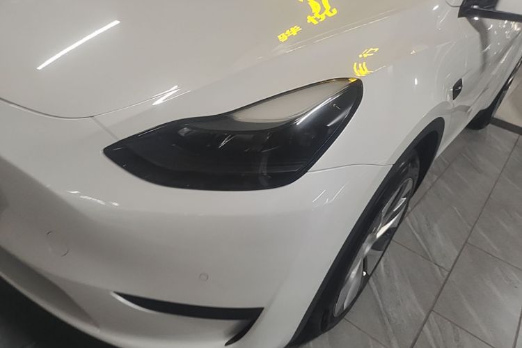 Tesla Model Y 2023 #23 Tesla Model Y 2023 car image #23
