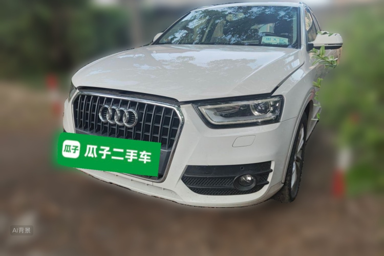 Audi Q3 2016 car image #2