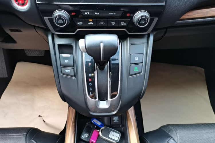 Honda CR-V 2018 #14 Honda CR-V 2018 car image #14