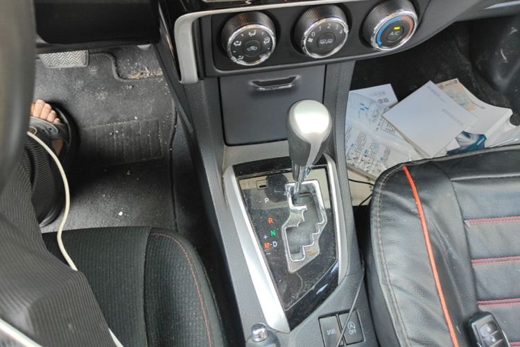 Toyota Corolla 2019 car image #14