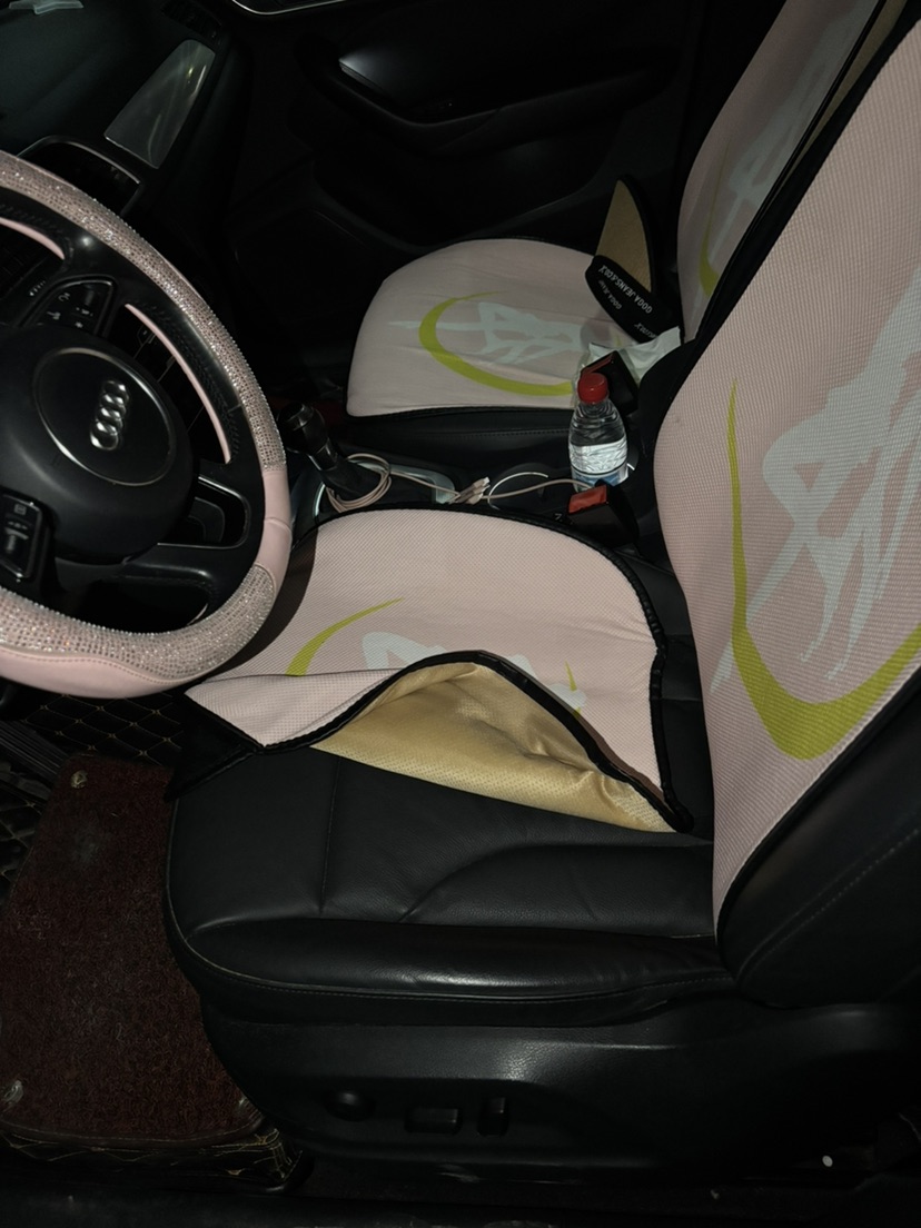 Audi Q3 2014 car image #5
