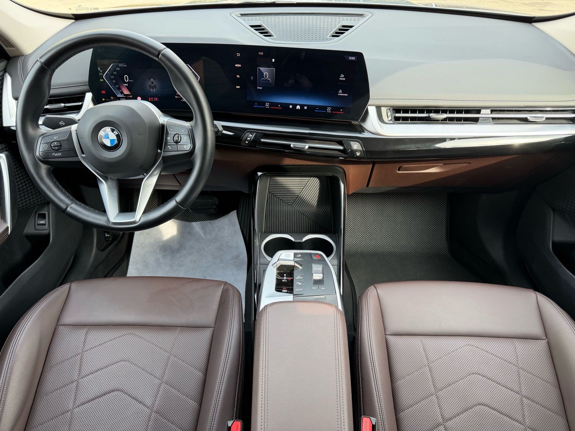 BMW X1 2024 car image #14