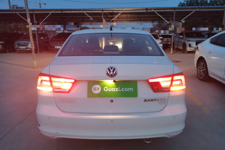 Volkswagen Santana 2016 صورة سيارة #6