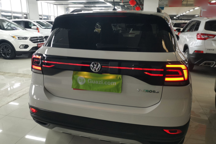 Volkswagen T-Cross 2021 изображение автомобиля #6