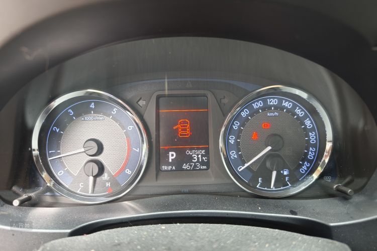 Toyota Corolla 2015 car image #13