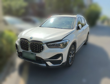BMW X1 2020 BMW X1 2020 car image