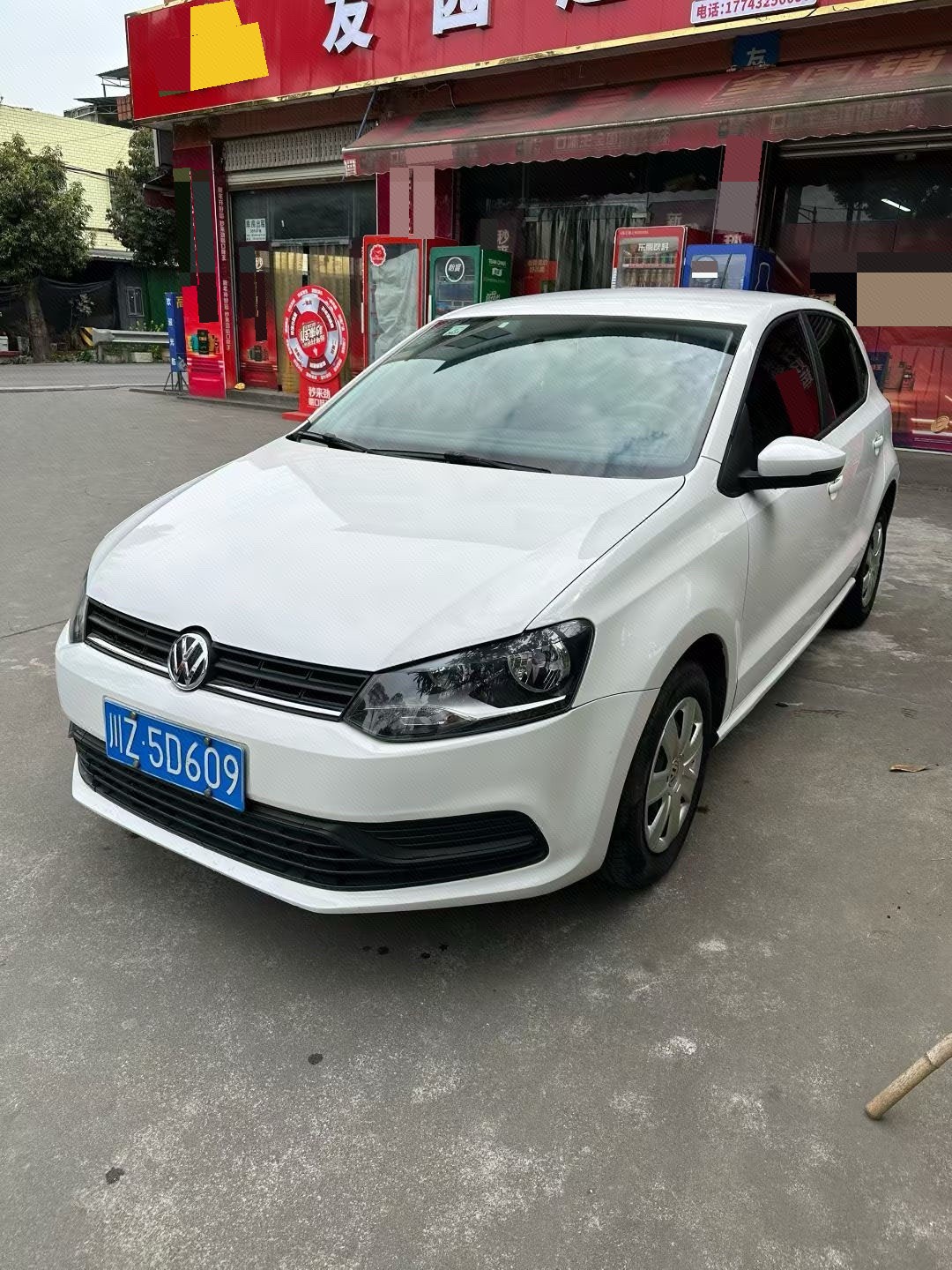 Volkswagen Polo 2017 car image 