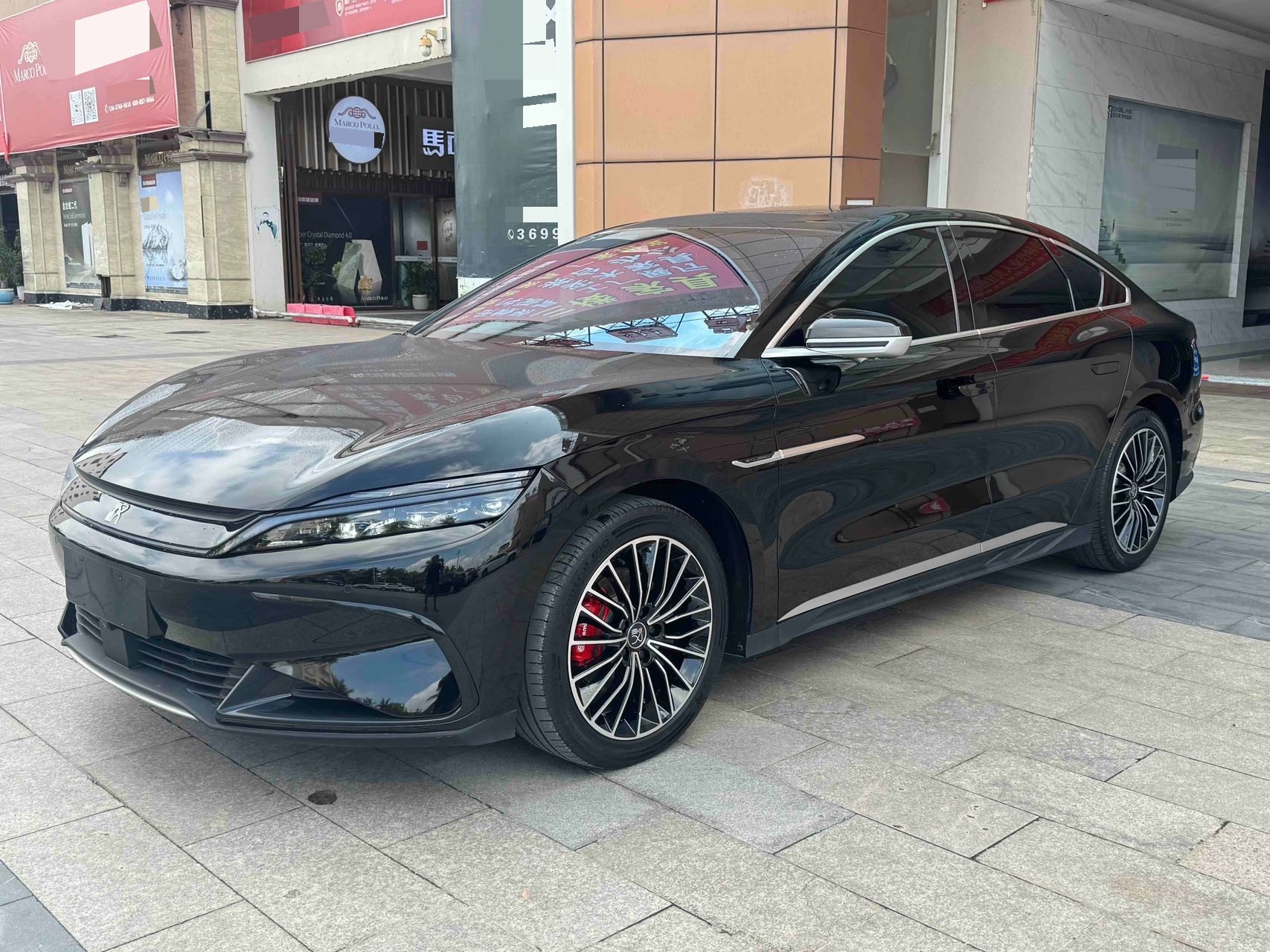 BYD Han 2024 immagine di auto 