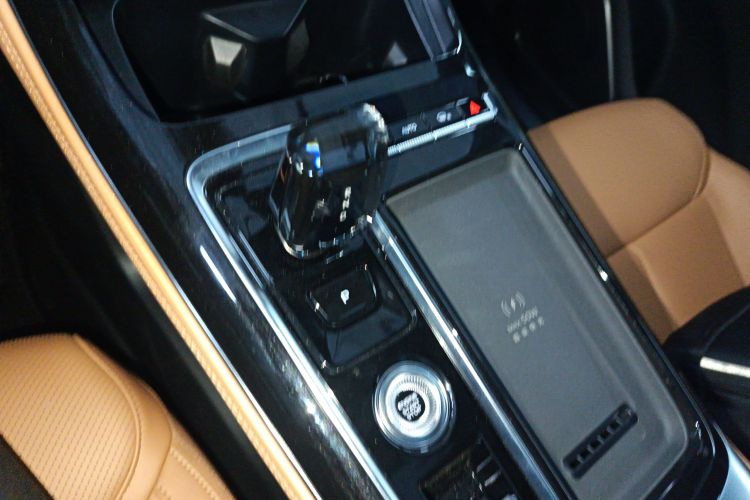 GEELY Boyue L 2026 #18 GEELY Boyue L 2026 car image #18