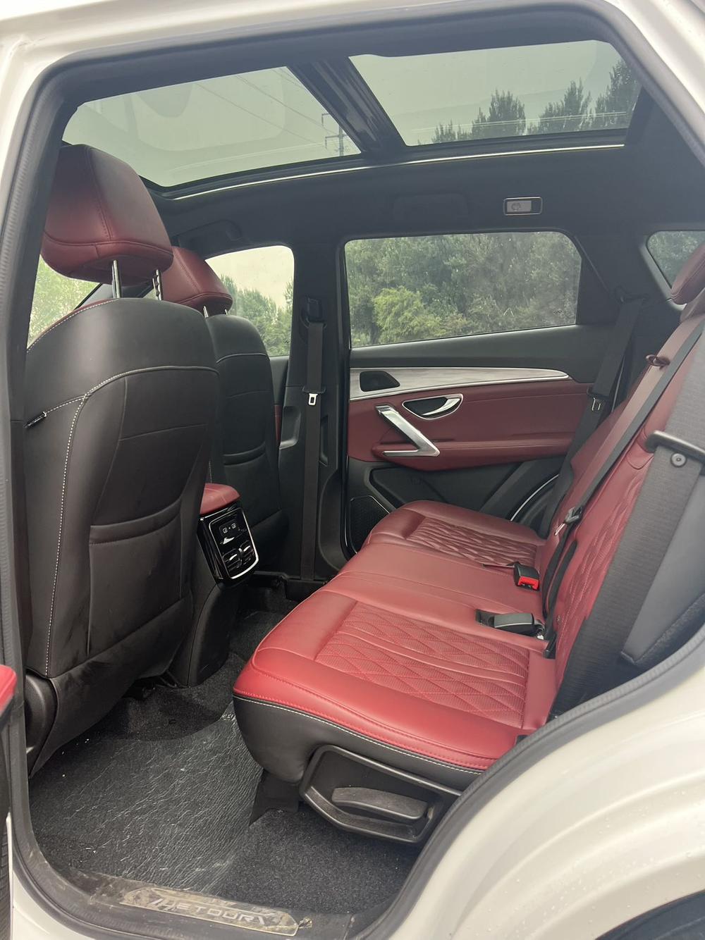 Jetour X70 PLUS 2023 car image #23