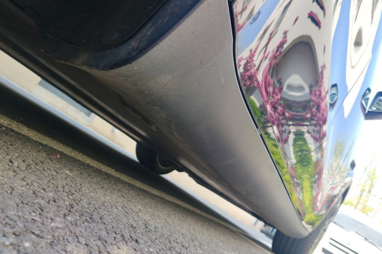 Tesla Model Y 2023 #20 Tesla Model Y 2023 car image #20