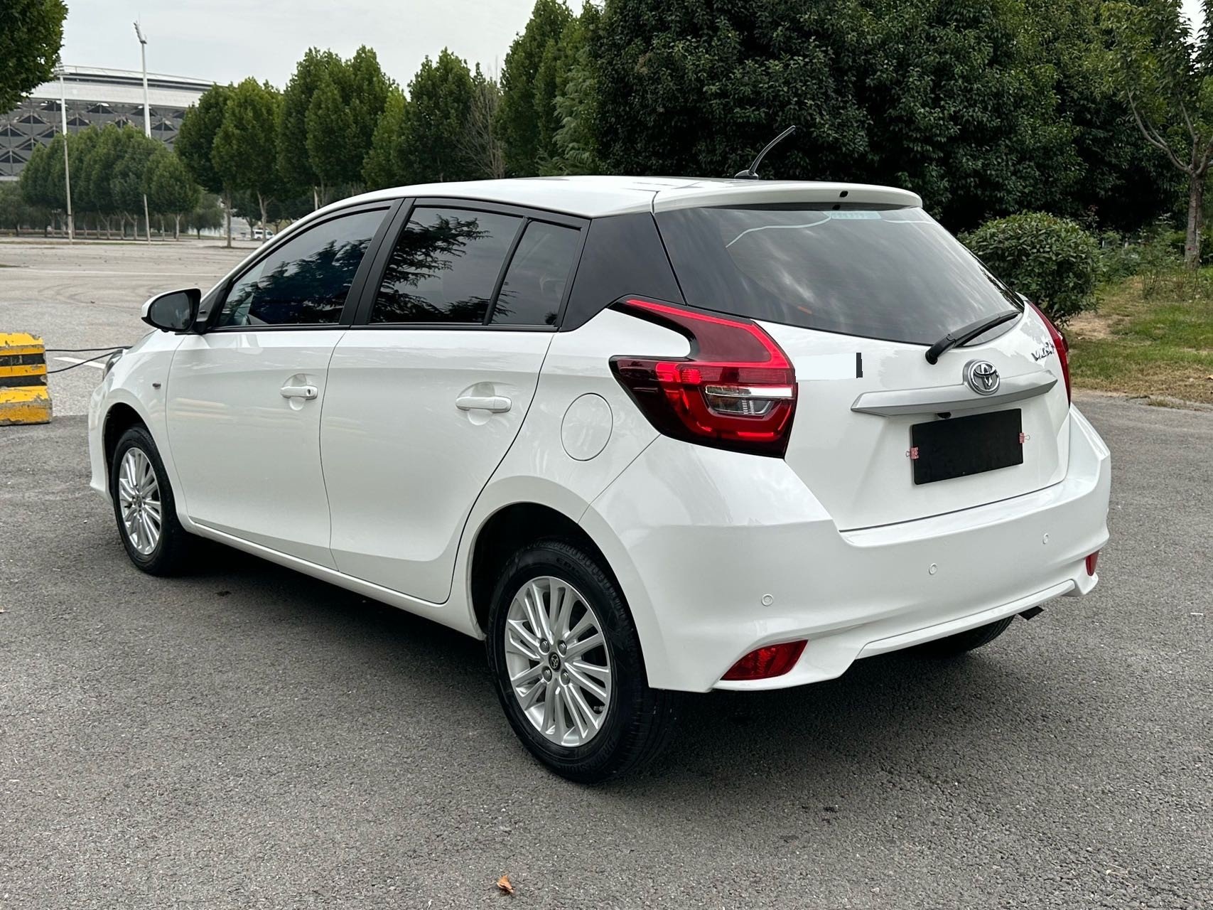 Toyota Vios FS 2022 immagine di auto #9