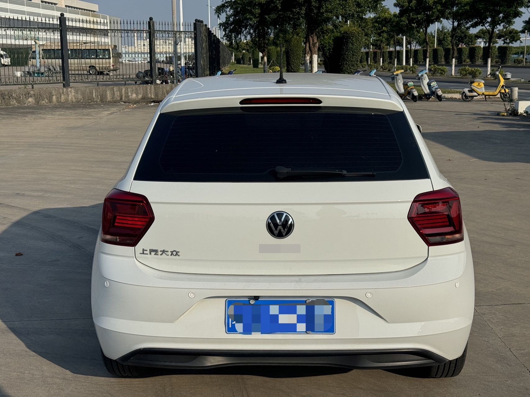 Volkswagen Polo 2024 car image #5