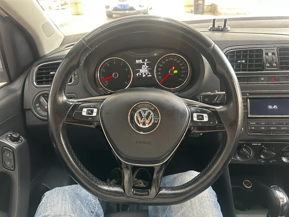Volkswagen Polo 2017 #23 Volkswagen Polo 2017 car image #23